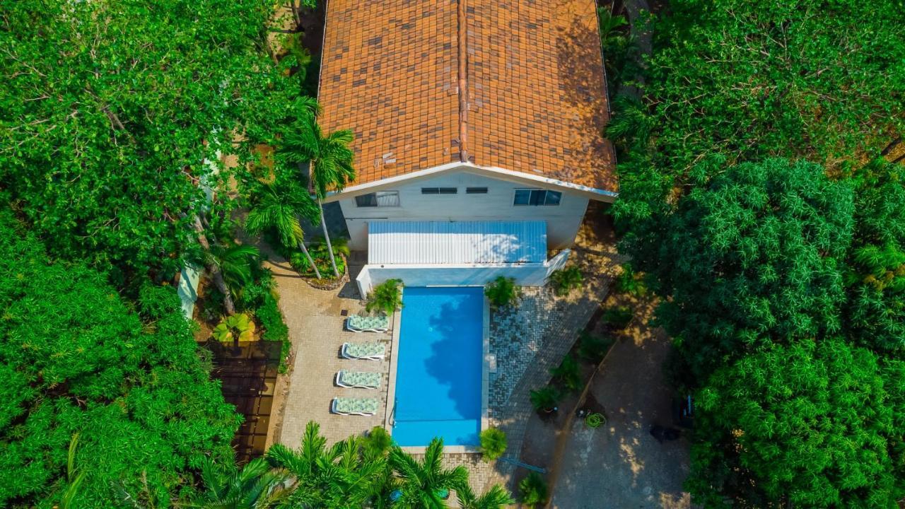 Corona del Mar Tamarindo Exterior foto