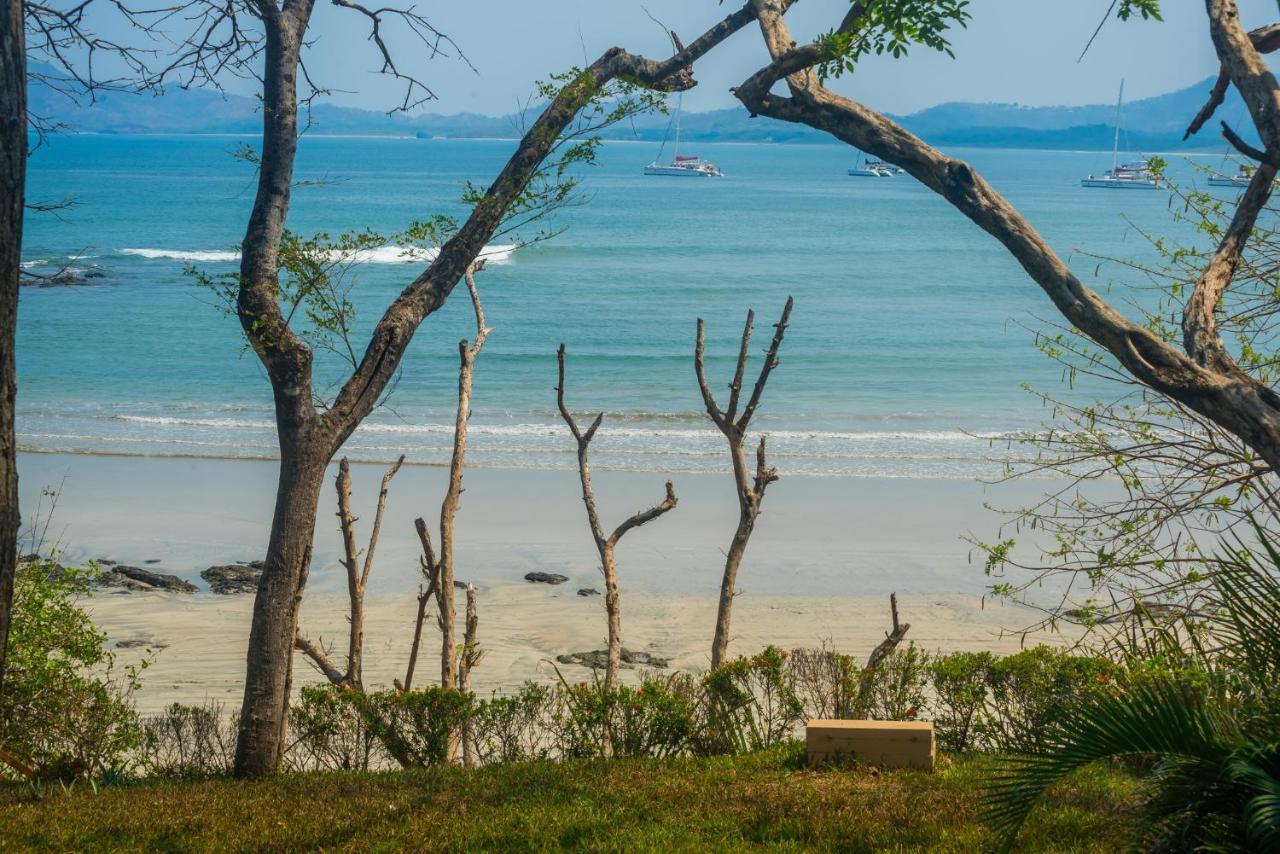 Corona del Mar Tamarindo Exterior foto